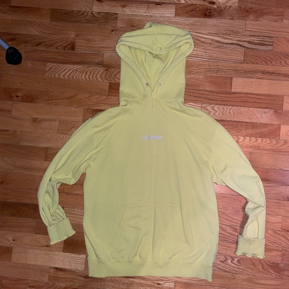 xlarge brand pullover hoodie in yellow. lightly worn. size medium - Picture 3 of 3